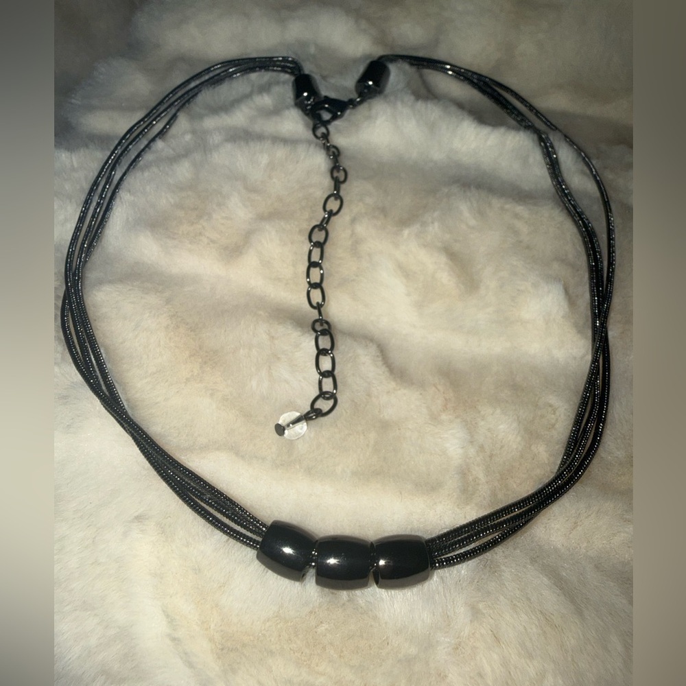 Source Unknown 3 Strand Sleek Black Necklace With… - image 2